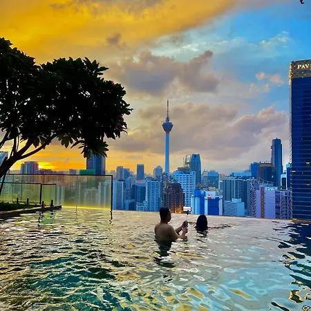 The Klcc Suites At Axon Residence
